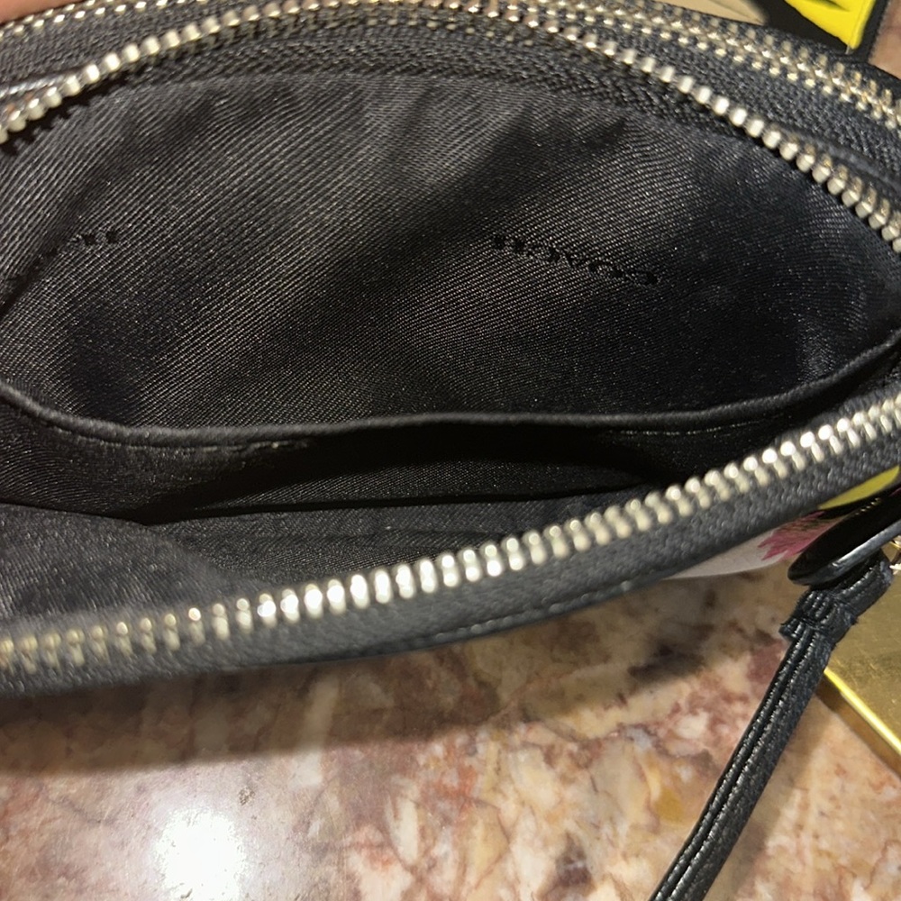 Coach tribal shoulder bag w/matching wristlet - Picture 12 of 17